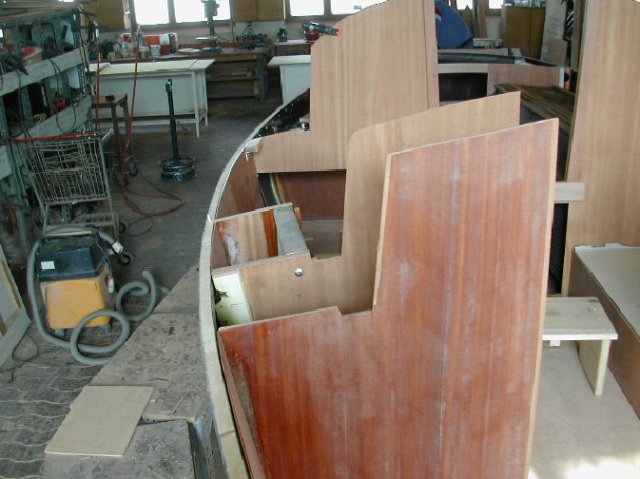 Manufacturing the Daysailer